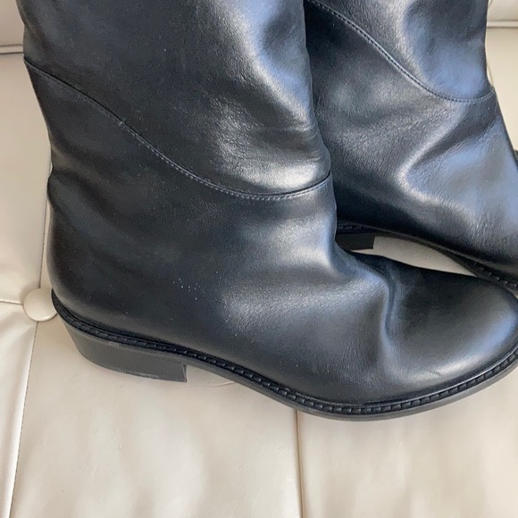 Gorgeous Custom made thigh high boots by Inga. 6.5 - Picture 2 of 3